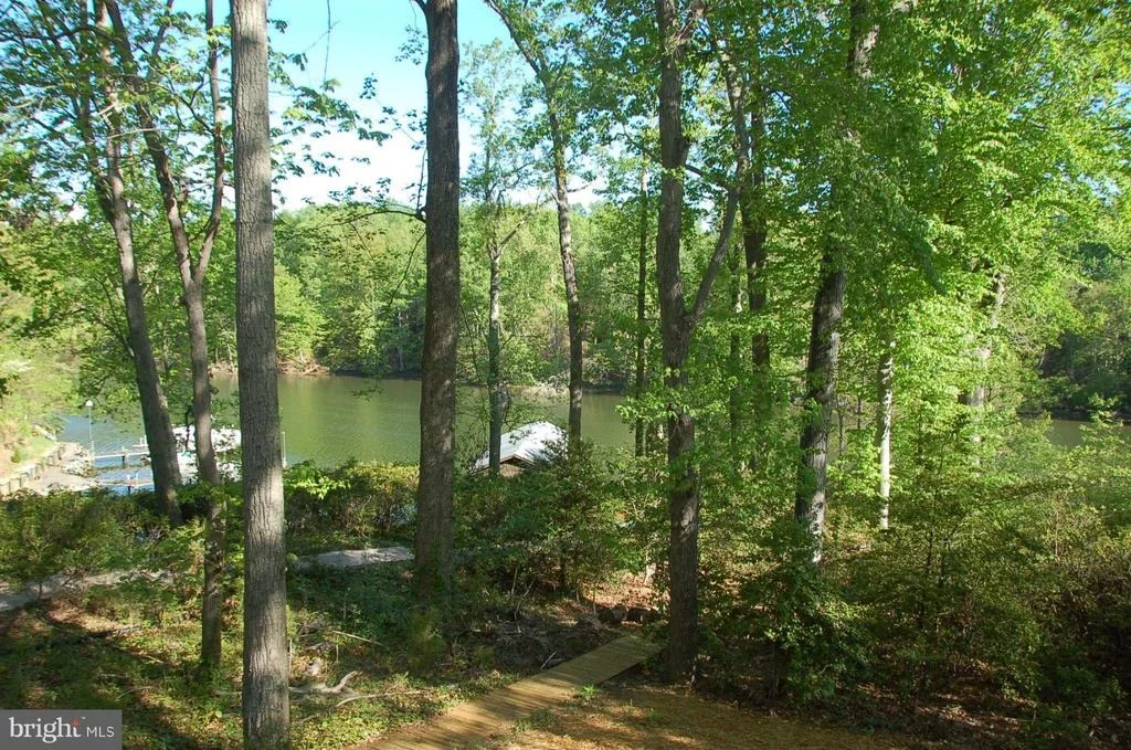 Photo of 2355 CAPE LEONARD DRIVE