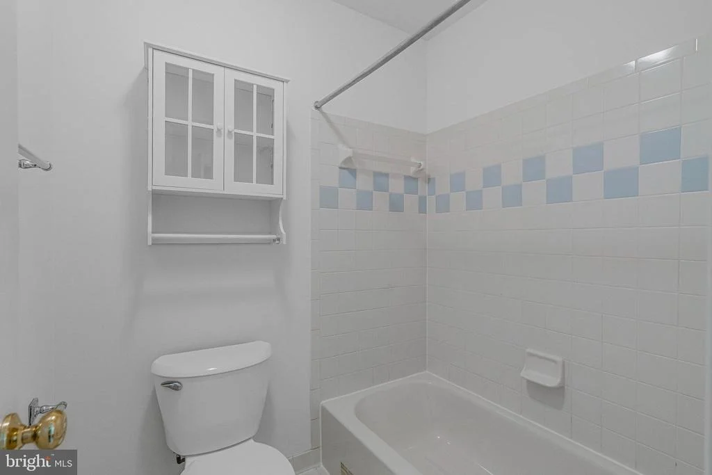 Photo of 4401 SHIRLEY GATE