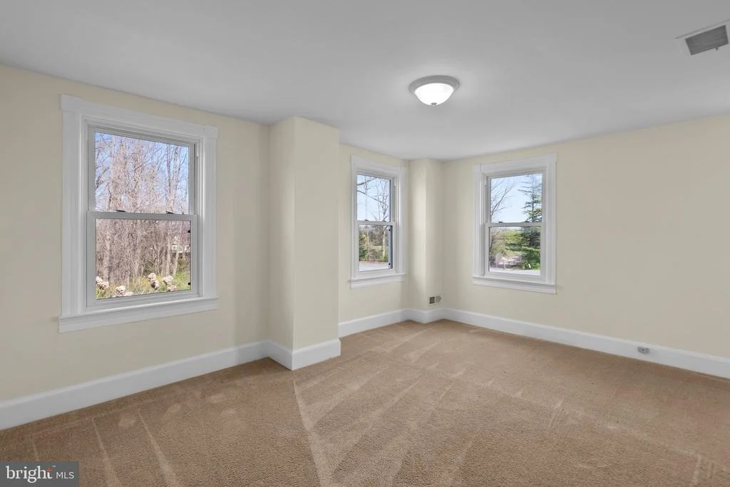 Photo of 3838 BELL ROAD