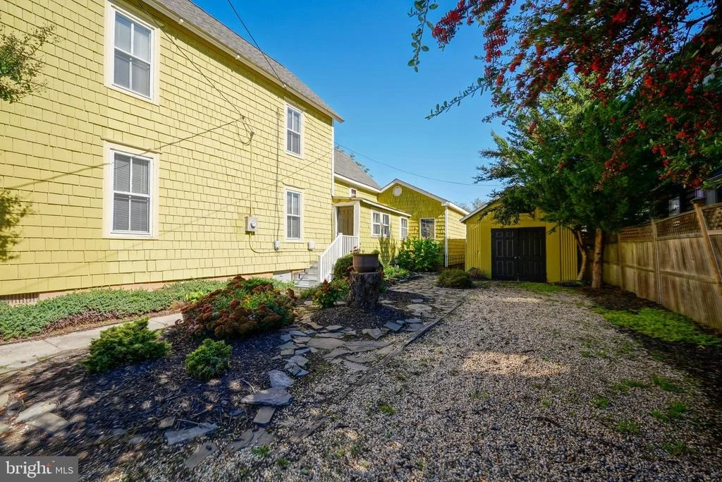 Photo of 121 FRANKLIN AVENUE