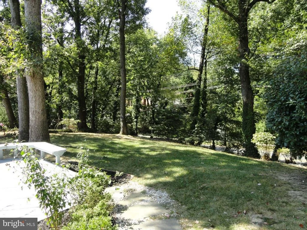 Photo of 914 JUNIPER PLACE