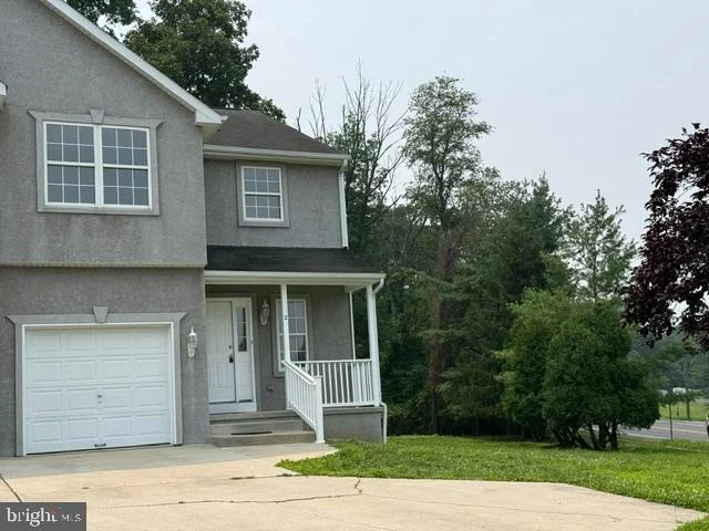 Photo of 2 JUNIPER LANE