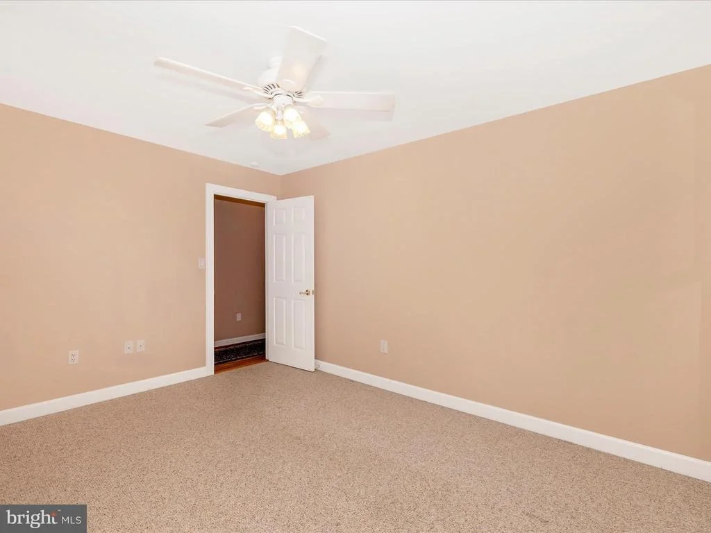 Photo of 6119 DAVIS ROAD