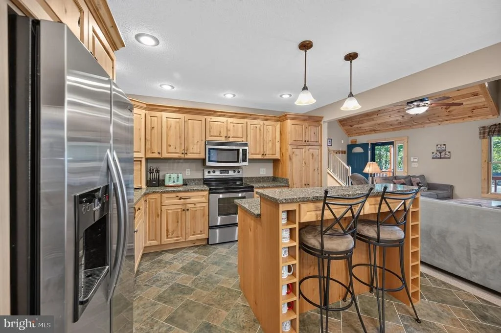 Photo of 14 VICKIE WAY