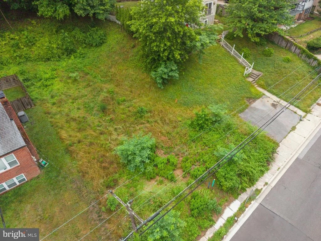 Photo of 5271 TEMPLE HILL ROAD