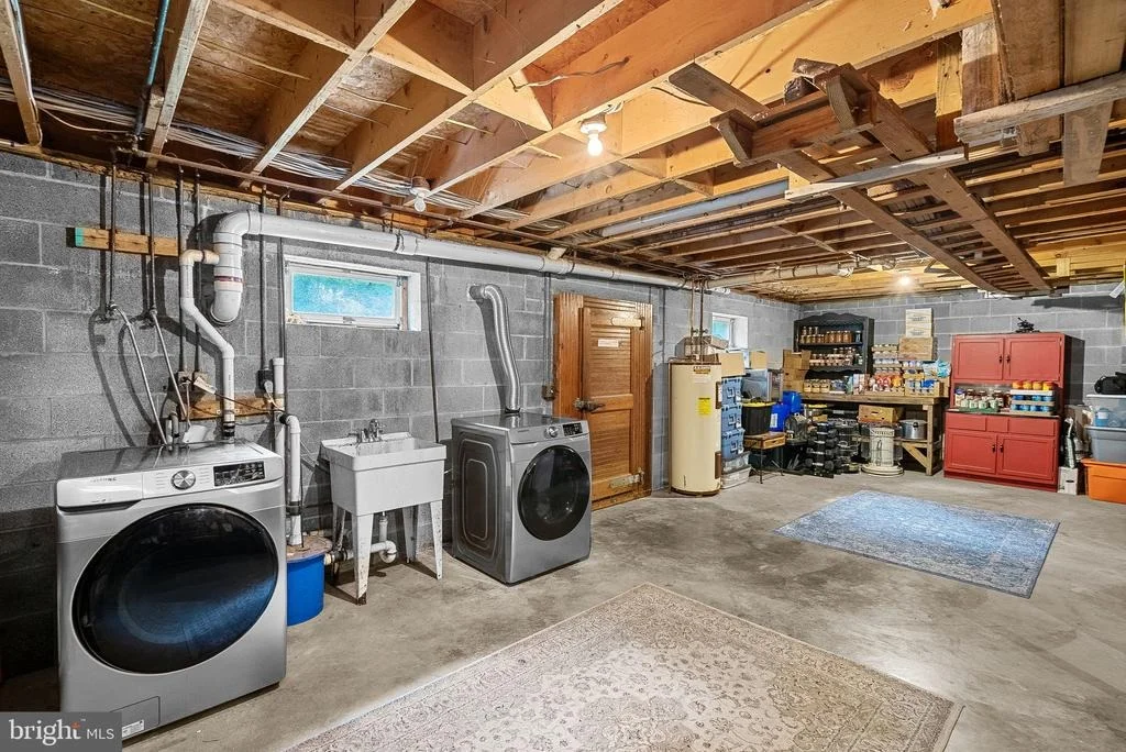 Photo of 1263 FROGTOWN ROAD