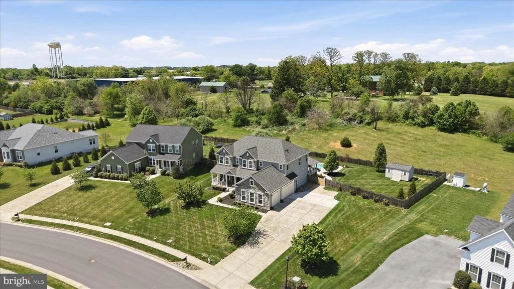 Photo of 725 MCGUIRE CIRCLE