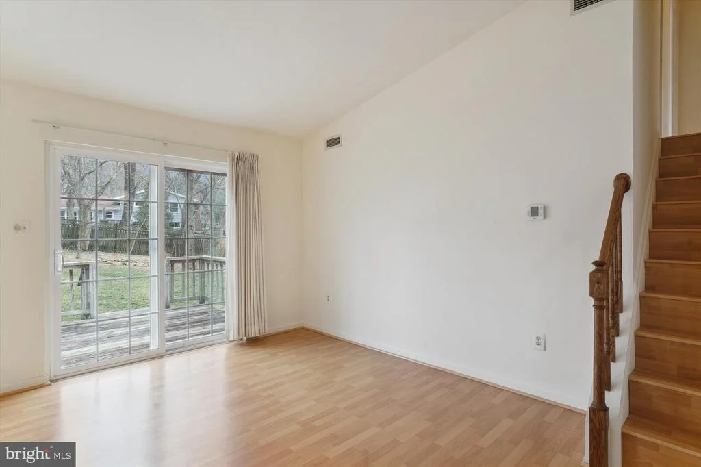 Photo of 19005 HIGH POINT DRIVE