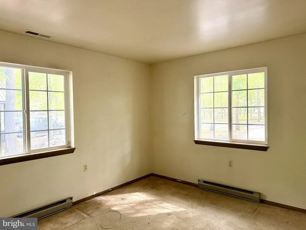 Photo of 25910 FOX GRAPE ROAD