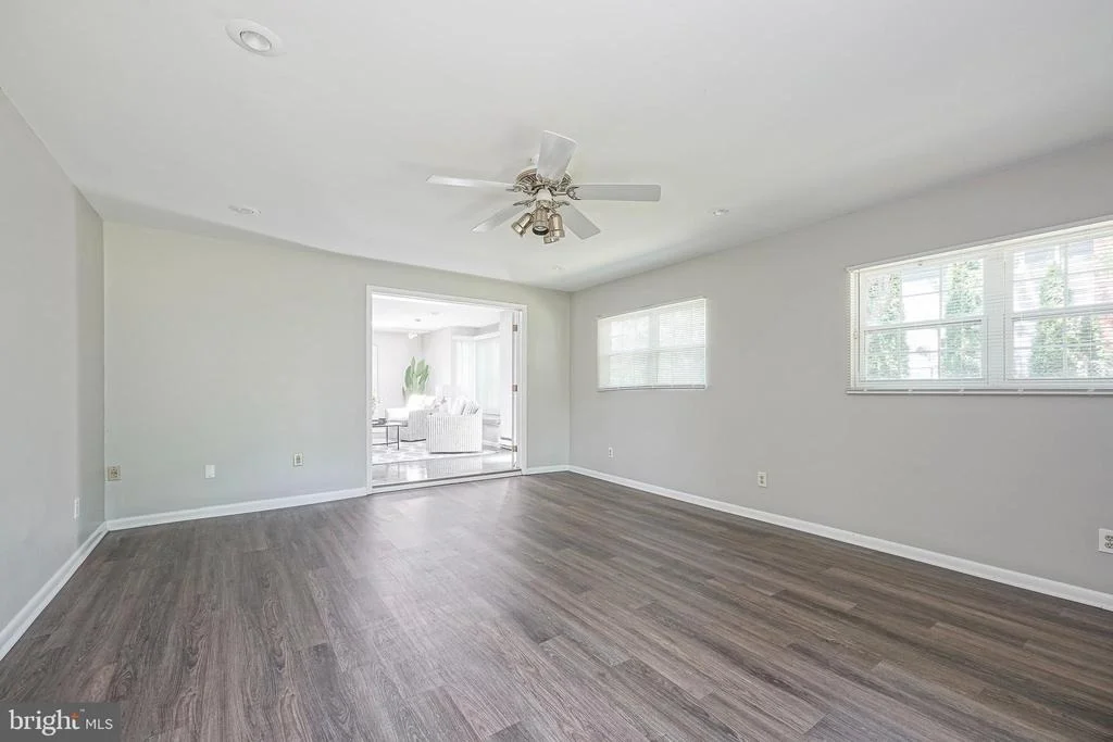 Photo of 1016 EAGLE LANE