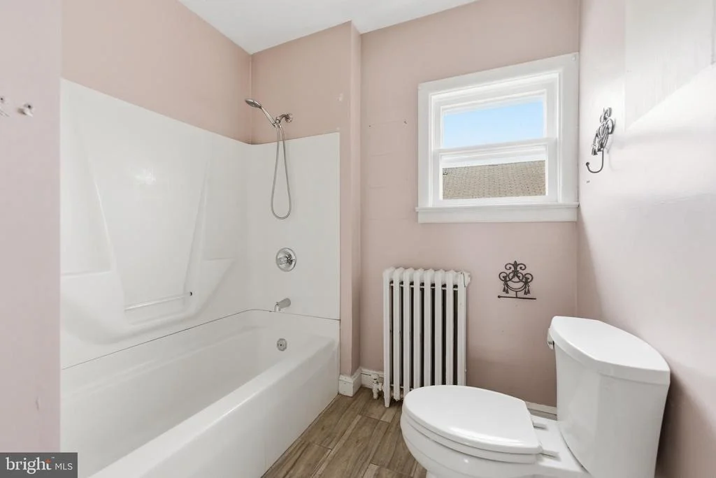 Photo of 505 ORCHARD AVENUE