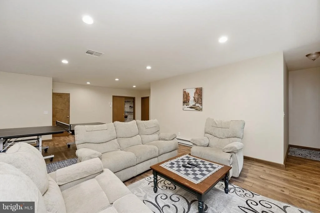 Photo of 365 PINNACLE DRIVE