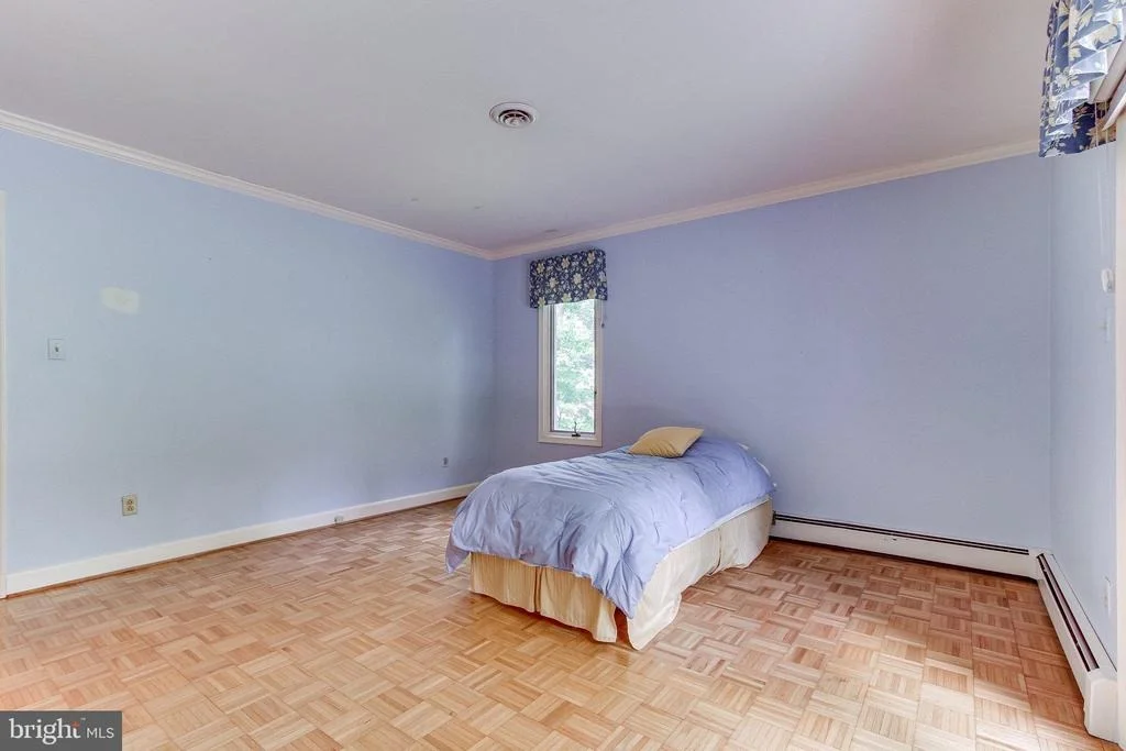 Photo of 1343 SCOTTS RUN ROAD