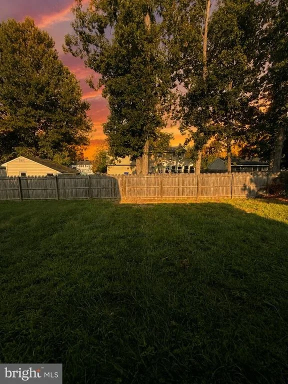 Photo of 5014 NICHOLAS ROAD