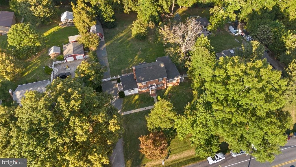 Photo of 7908 BROOKLYN BRIDGE ROAD
