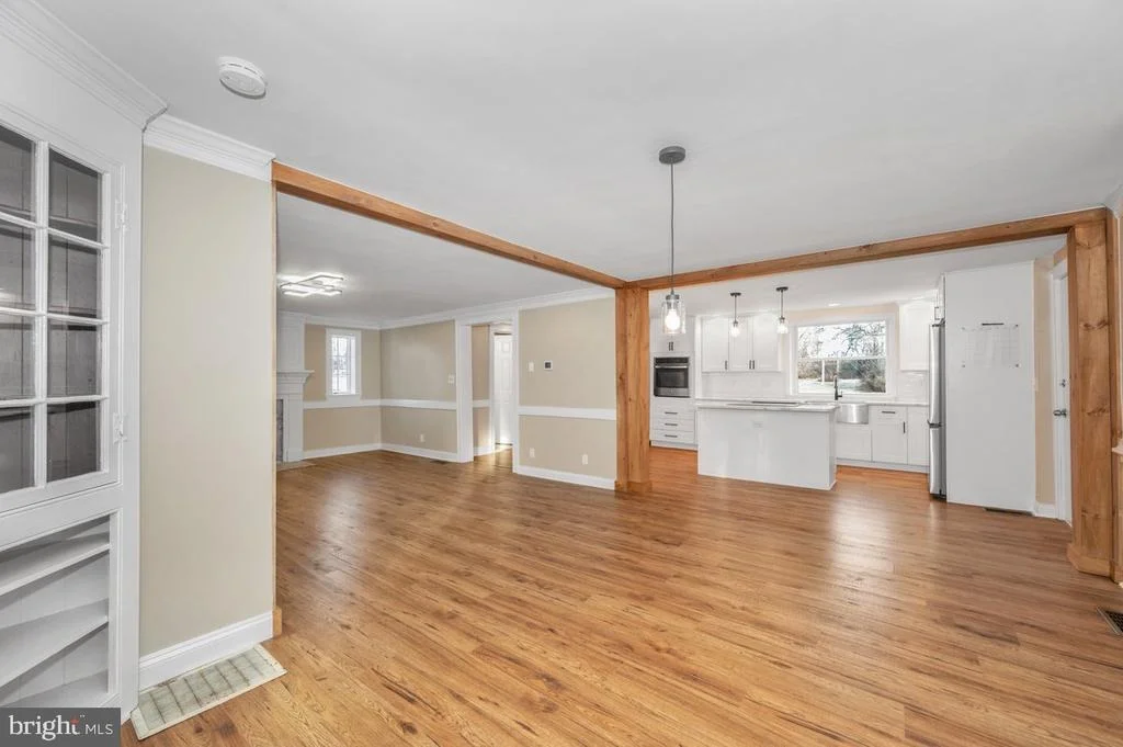 Photo of 11012 ARNOLD LANE