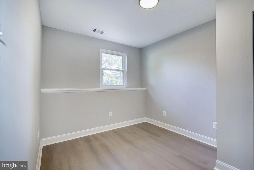 Photo of 2624 OAKLEY DRIVE