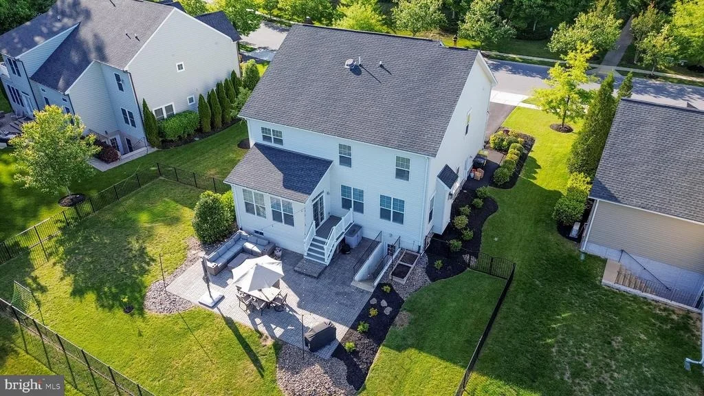 Photo of 2419 MACALLISTER LANE