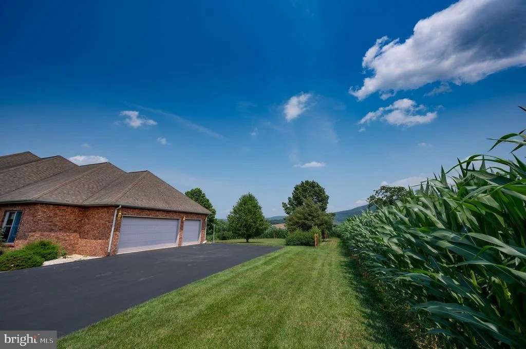 Photo of 14043 MISTY MEADOW ROAD