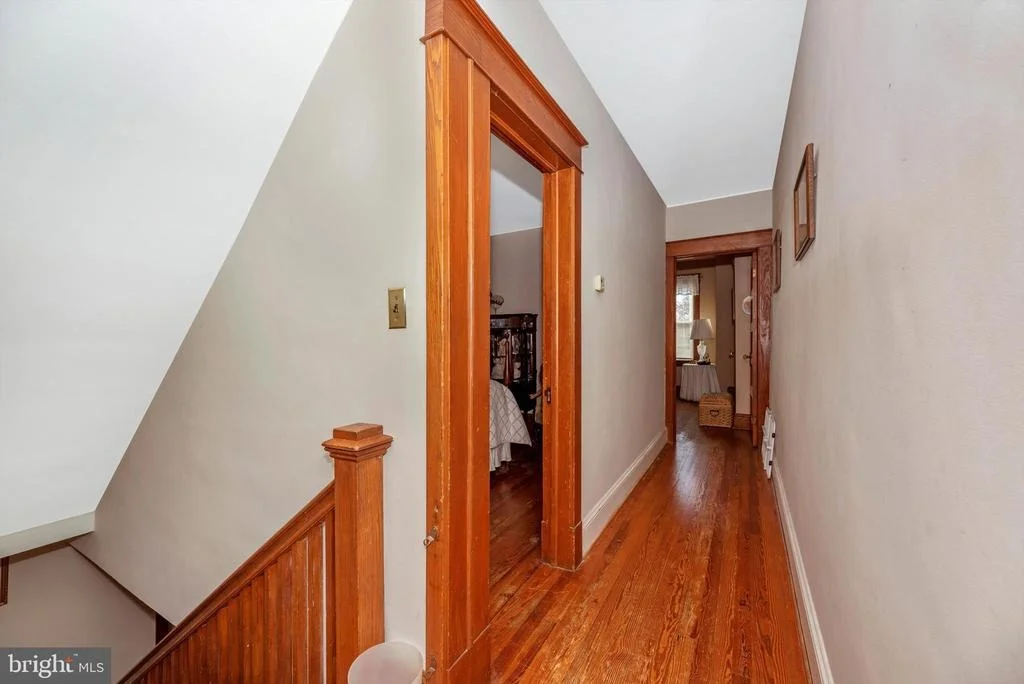 Photo of 24 COLLEGE AVENUE