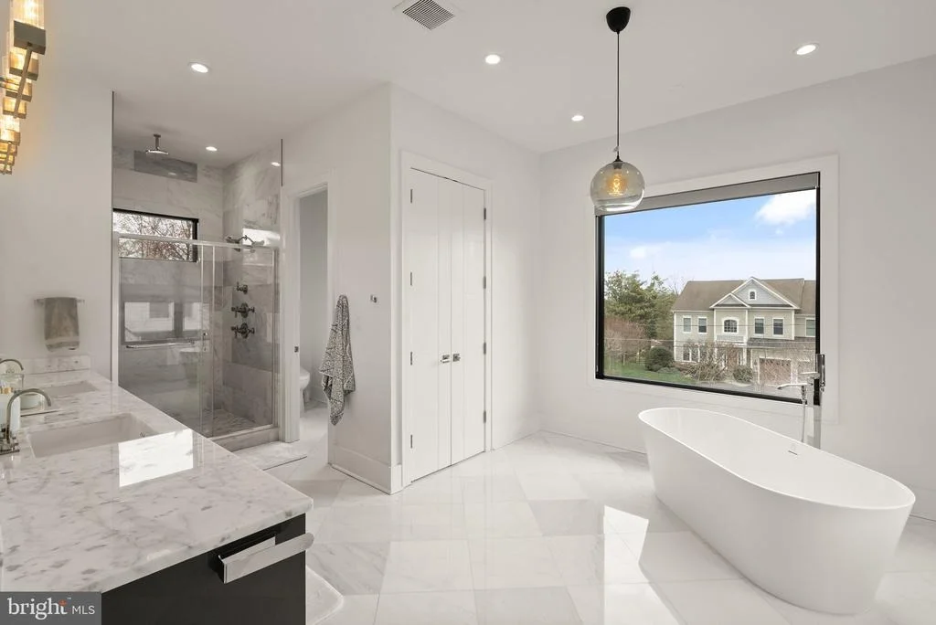 Photo of 1054 KINGLET COURT