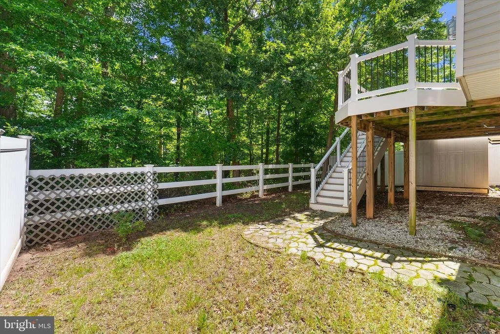 Photo of 7807 STONEBRIAR DRIVE