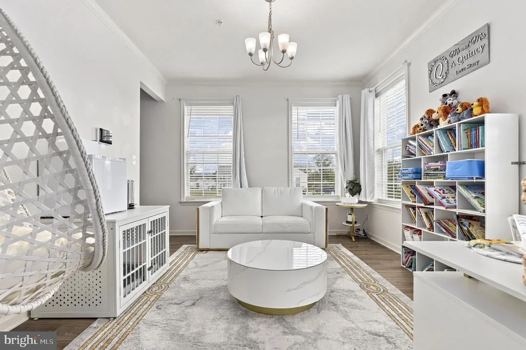 Photo of 18316 PETWORTH CIRCLE