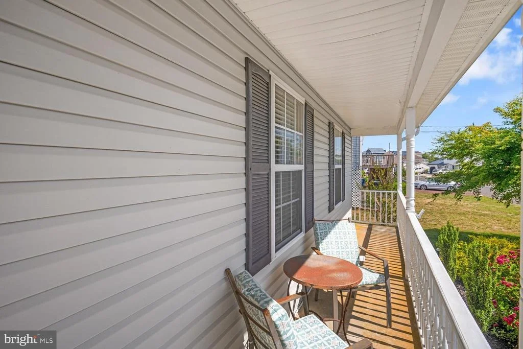 Photo of 20 OCEAN BOULEVARD
