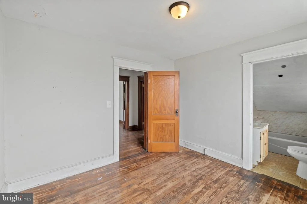 Photo of 4208 WILLSHIRE AVENUE