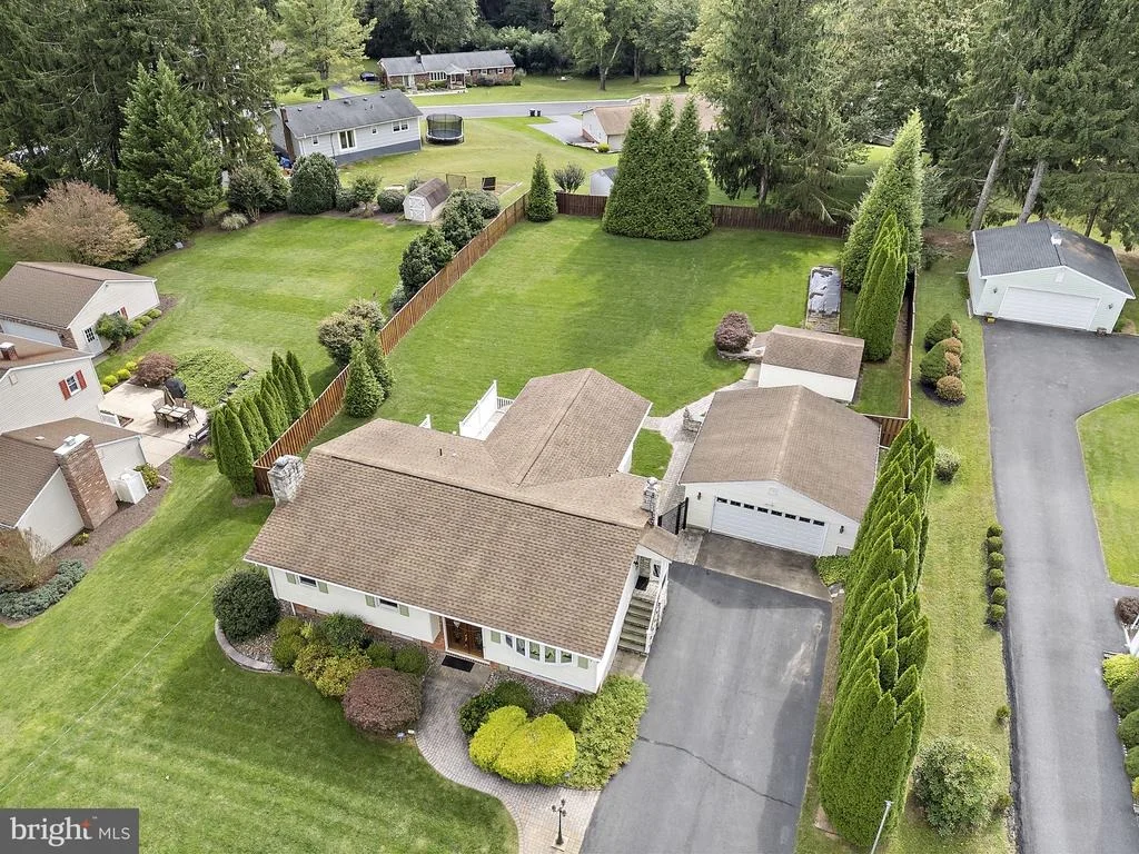 Photo of 1404 RYAN ROAD