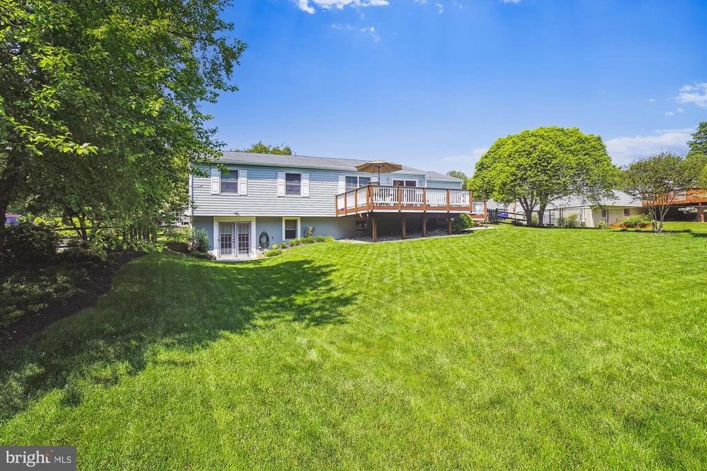 Photo of 24824 SHOWBARN CIRCLE