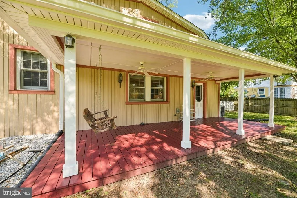 Photo of 8420 LEAF ROAD