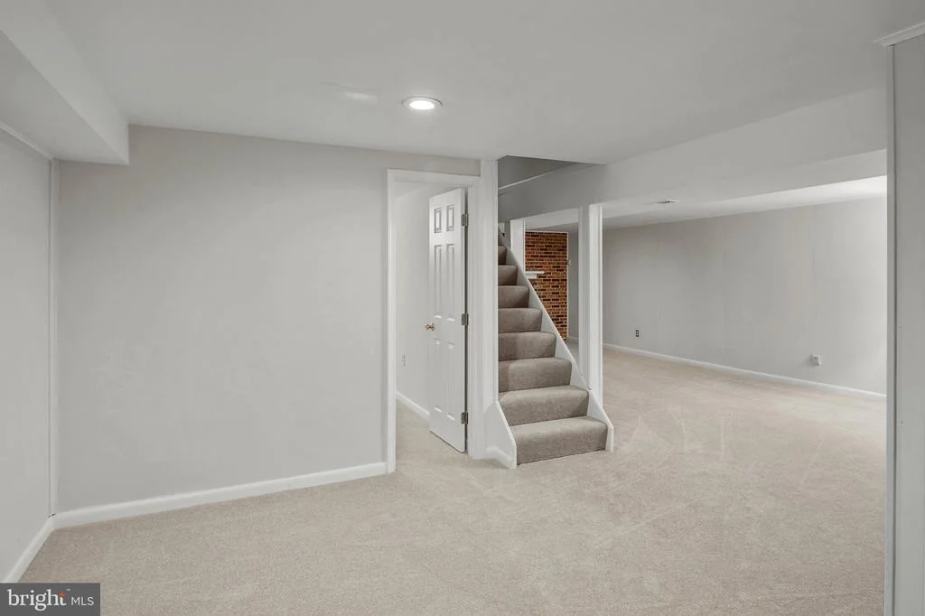 Photo of 1523 MANOR VIEW ROAD