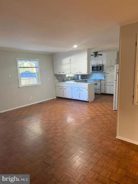 Photo of 3241 RIVERVIEW DRIVE