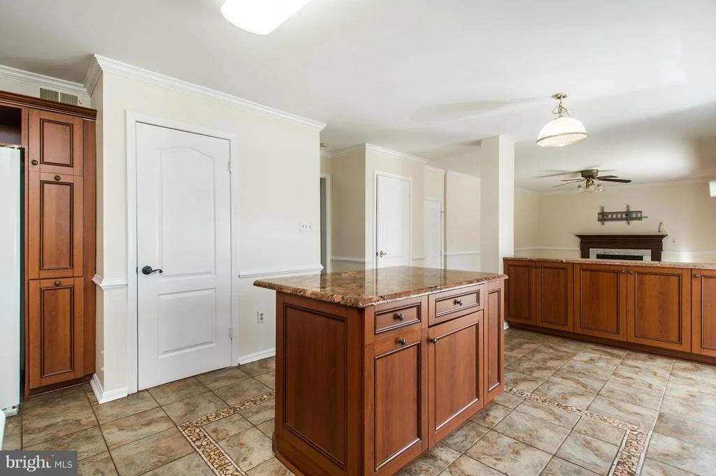 Photo of 2182 WINDERMERE COURT