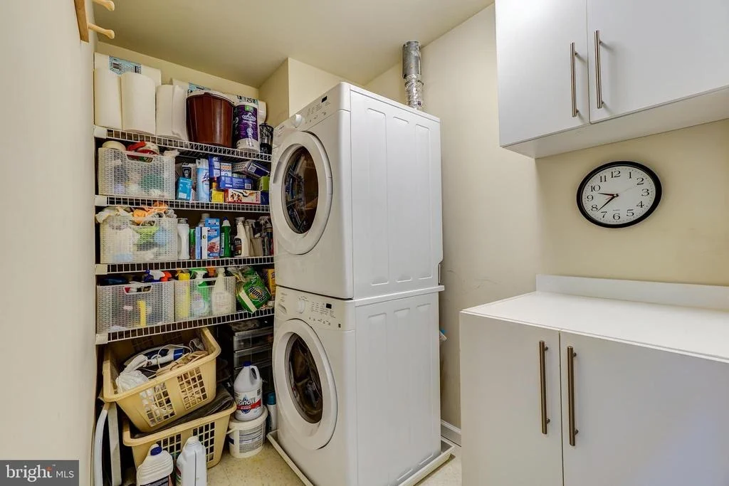 Photo of Unit 310 at 15000 PENNFIELD CIRCLE