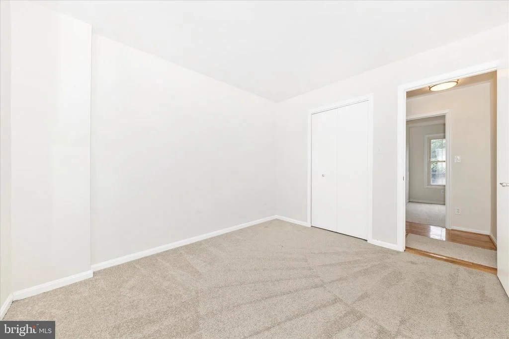 Photo of 176 STONEYBROOK COURT