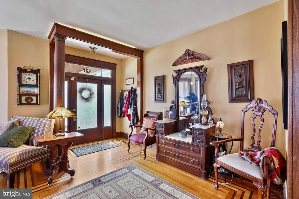 Photo of 521 ELM STREET