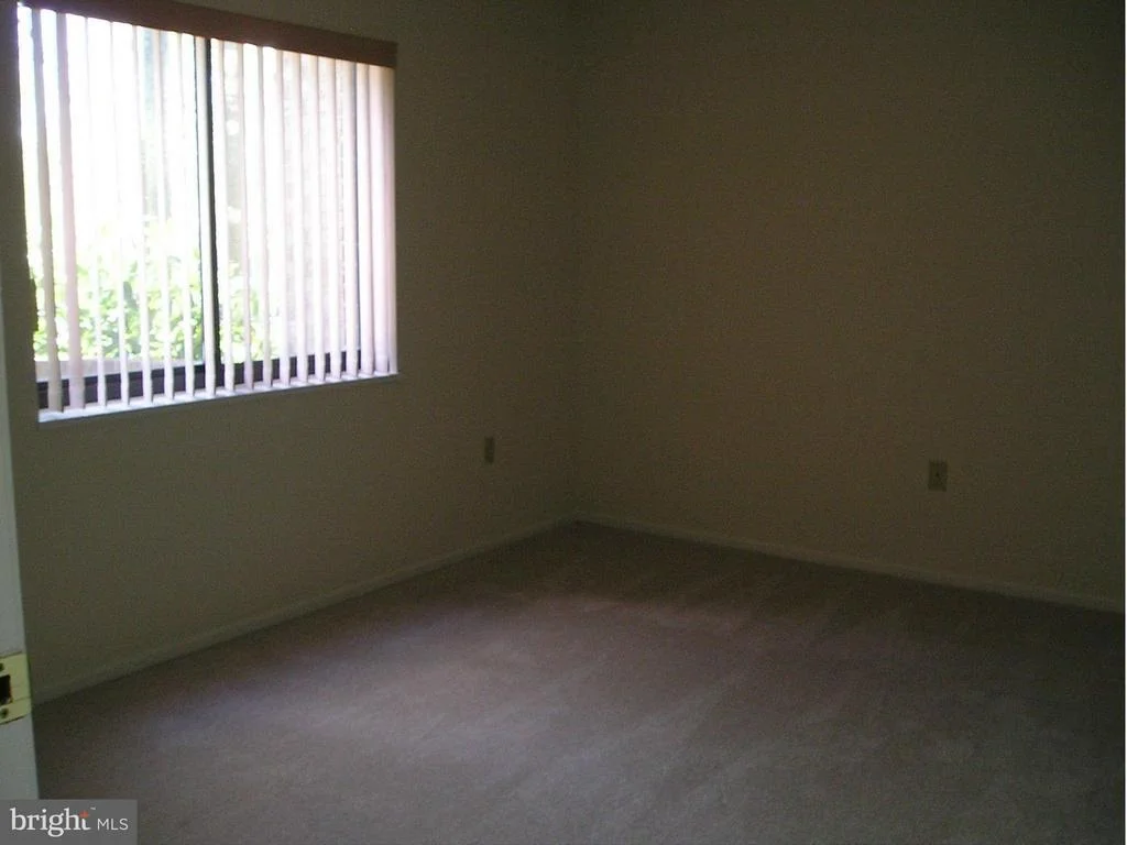 Photo of Unit 2106 at 15107 INTERLACHEN DRIVE