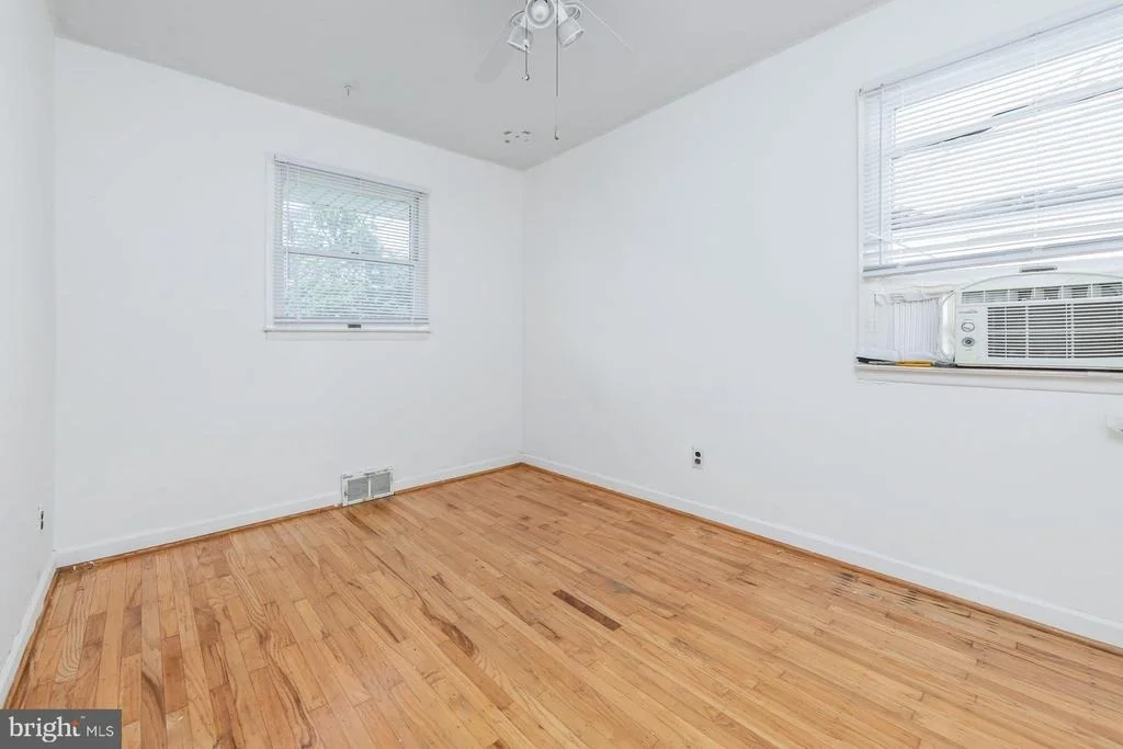 Photo of 106 PHILLIPS AVENUE
