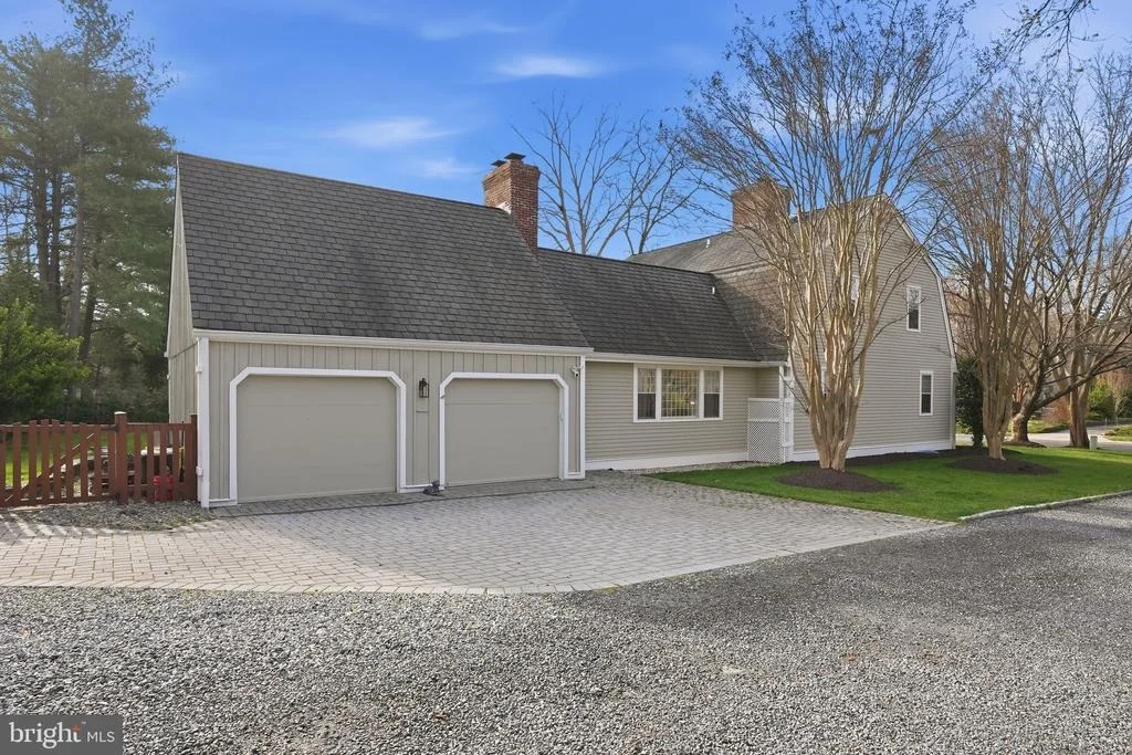 Photo of 342 BROADVIEW LANE