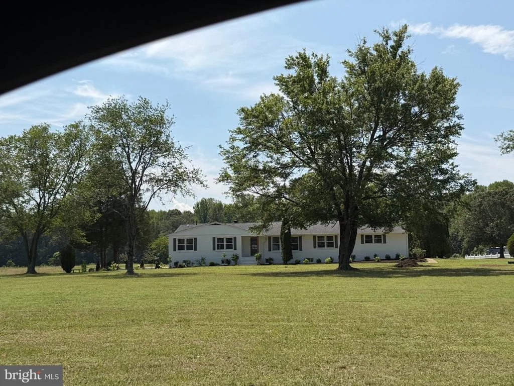 Photo of 1023 BAYARD ROAD