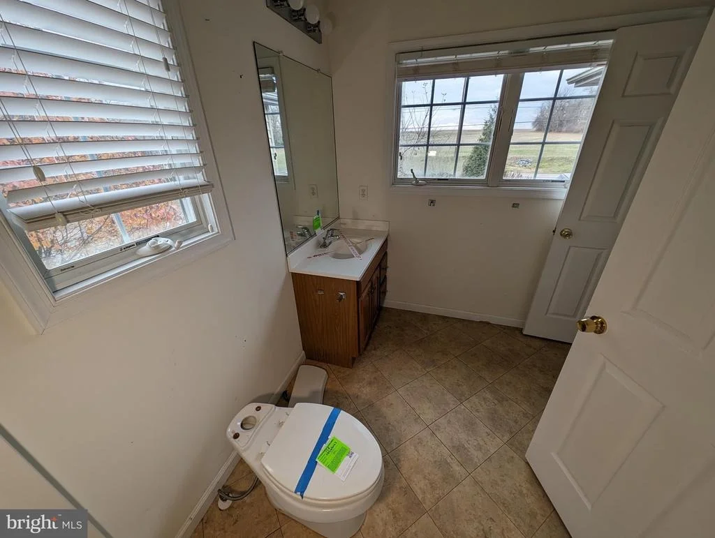 Photo of 32159 RIVER ROAD
