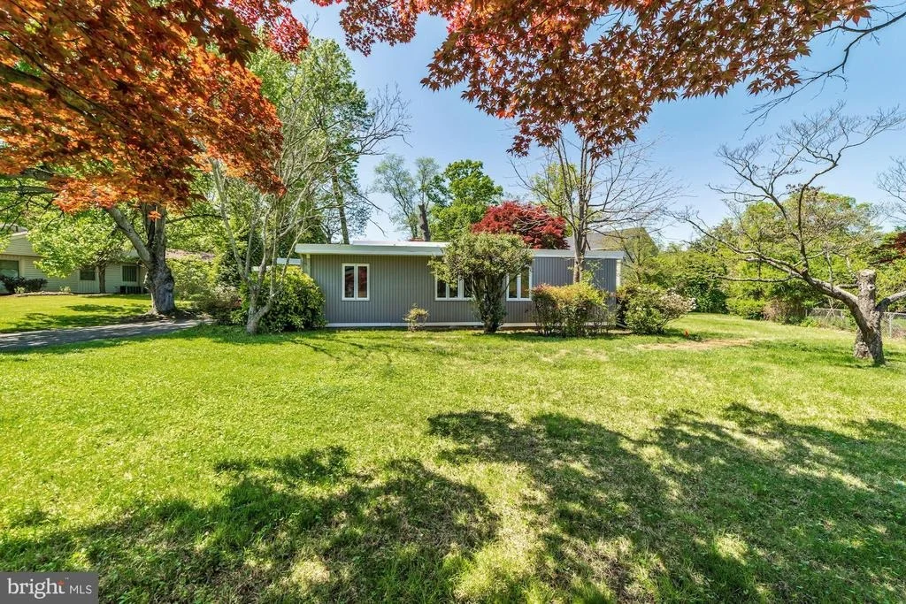 Photo of 7402 FRANKLIN ROAD