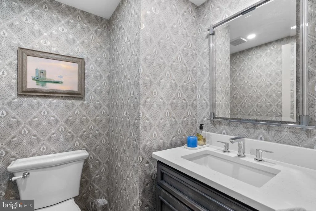Photo of 21108 GOLF ESTATES DRIVE