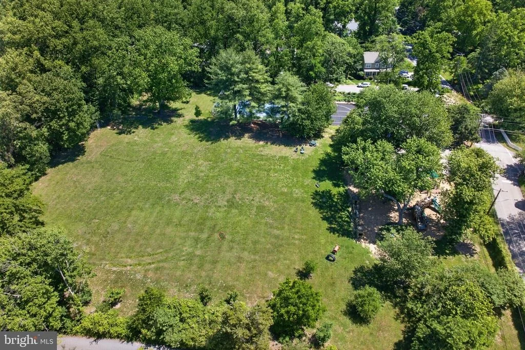 Photo of 1448 WESTWAY