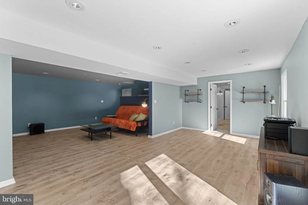 Photo of 6099 RIVER FOREST DRIVE
