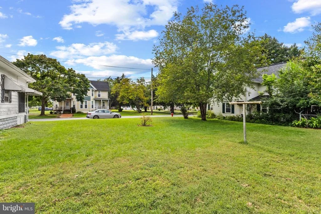 Photo of 200 MAPLE AVENUE