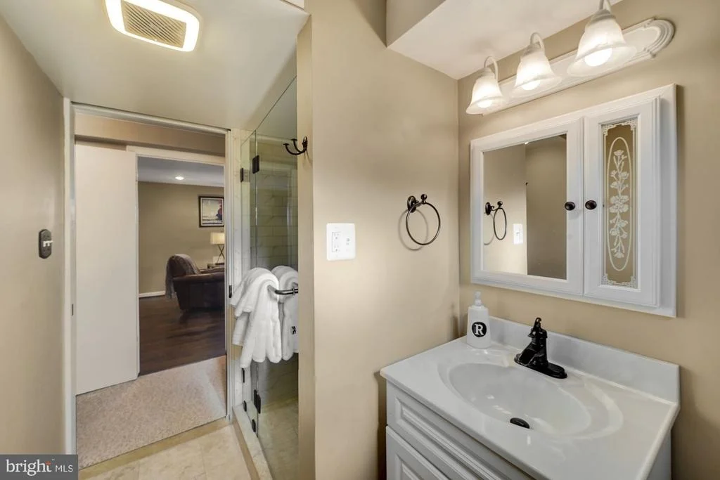 Photo of 7106 KERR DRIVE
