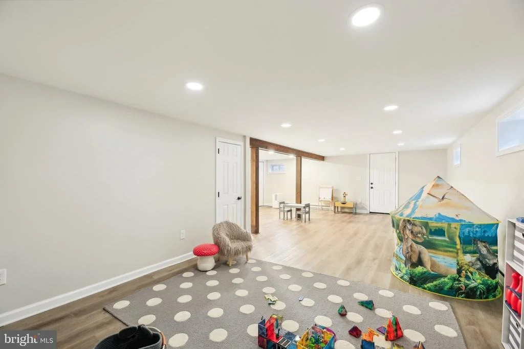 Photo of 2139 DAISY ROAD